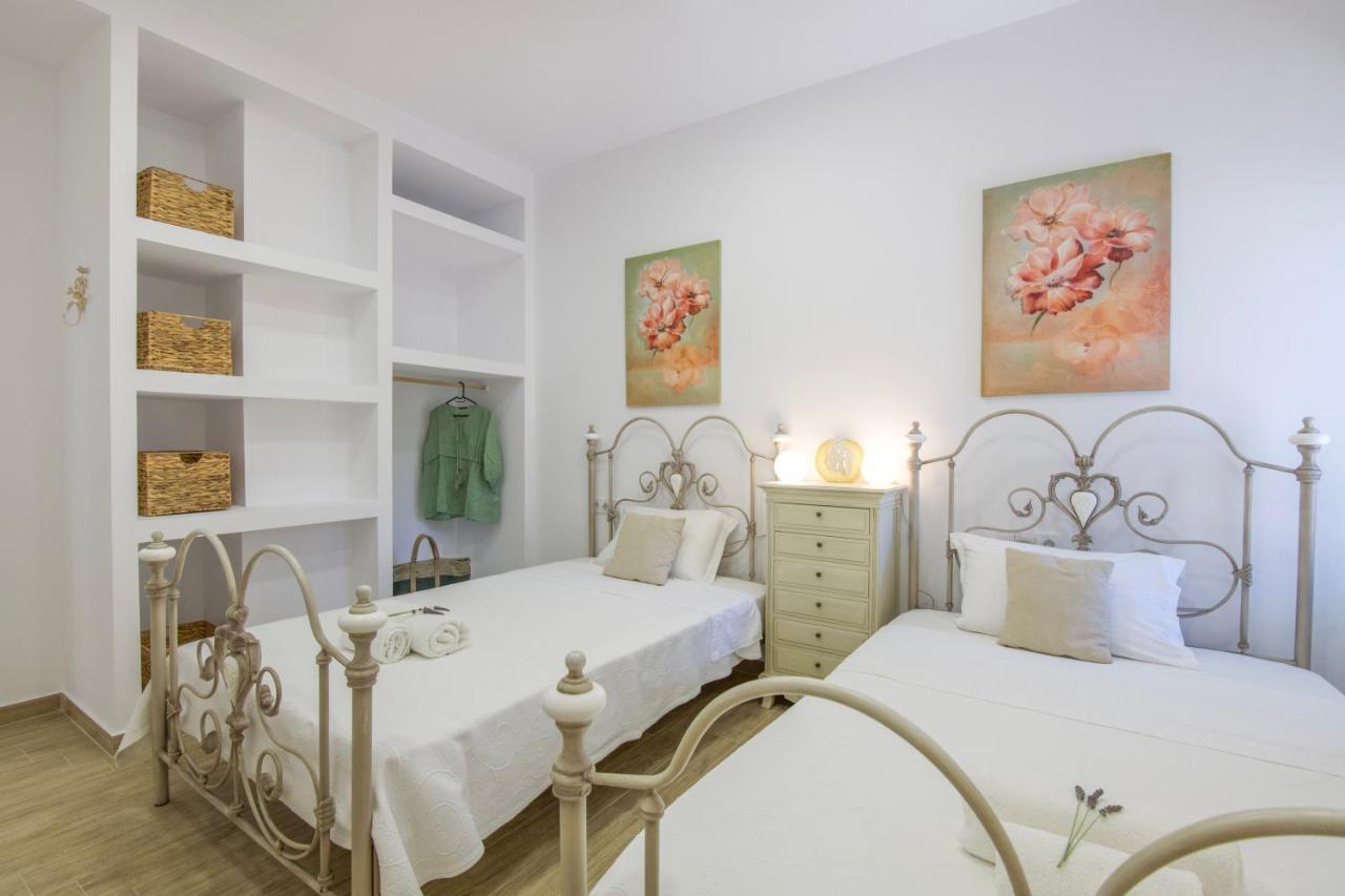 Arethousa House Villa *